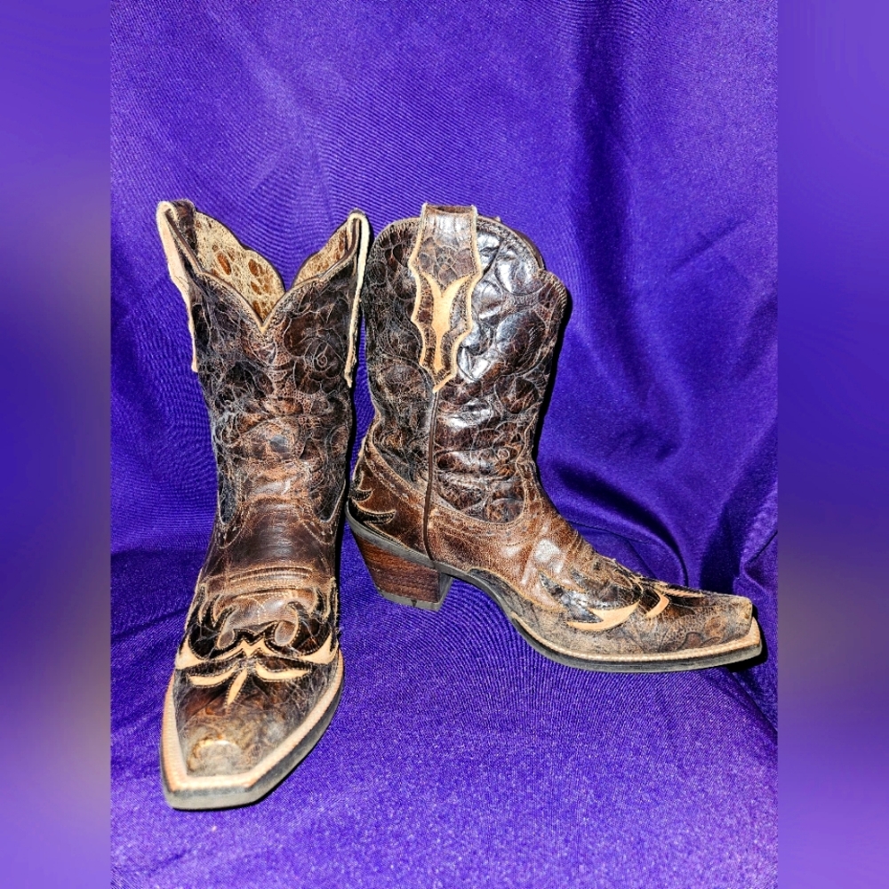 Ariat Dahlia Western Boots (women's)